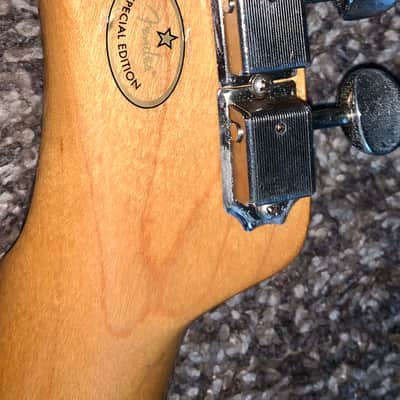 2011 Fender FSR Standard Telecaster 2011 Active Special Edition MIM Sunburst electric Guitar image 4