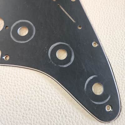 Fender Stratocaster Aged Relic 3 ply Pickguard Black image 2