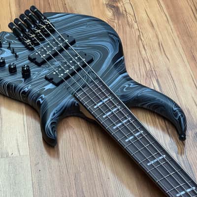 Sire Marcus Miller M6-5  - Black Swirl image 13