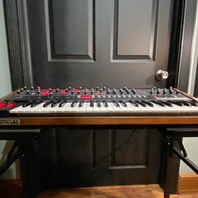 Sequential Prophet-6 49-Key 6-Voice Polyphonic Synthesizer 2018 - 2020 - Black with Wood Sides image 9