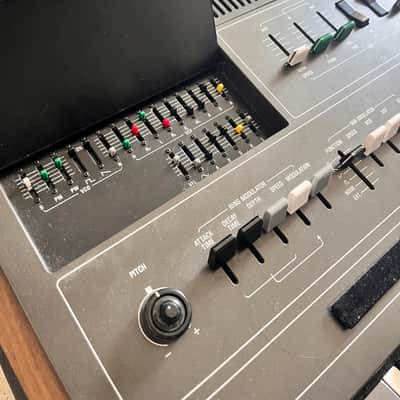 Yamaha CS-60 Polyphonic Synthesizer 1977 - Black image 7