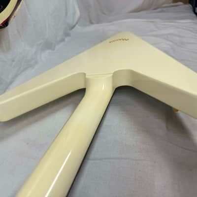 Gibson DSRVCWGH1 Limited Edition Reverse Flying V Guitar with Case 2007 - Alpine White image 23