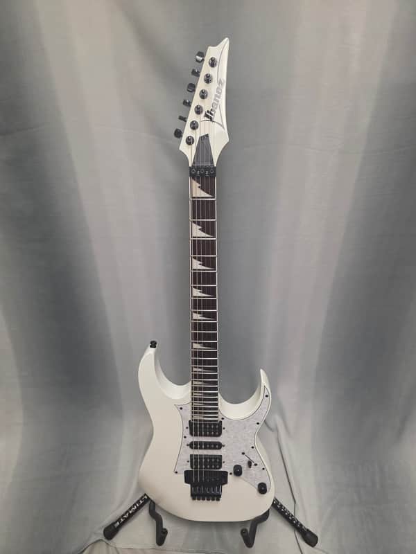 Ibanez RG450DXB-WH - White, Rosewood Fretboard, Unbeatable Value