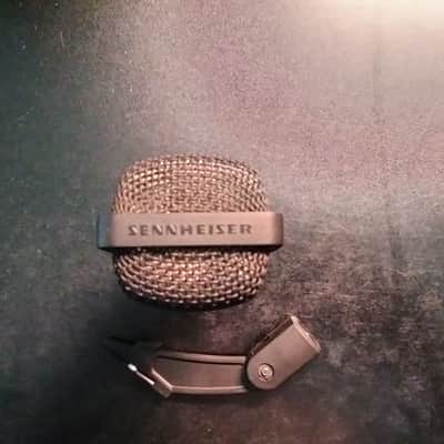 Sennheiser MD 421 II Cardioid Dynamic Microphone 2002 - Present - Black image 2