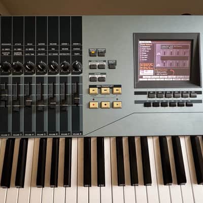 Yamaha Motif XS 8 Production Synthesizer 2000s - Gray image 12