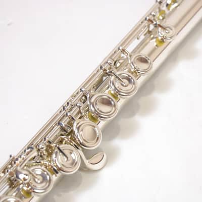 YAMAHA YFL-614 Silver-Body Flute [41538] (06/15) image 5