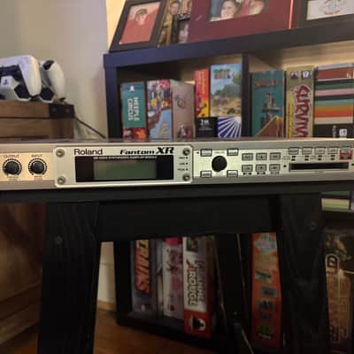 Roland Fantom-XR Rackmount Synthesizer Module READ DESCRIPTION