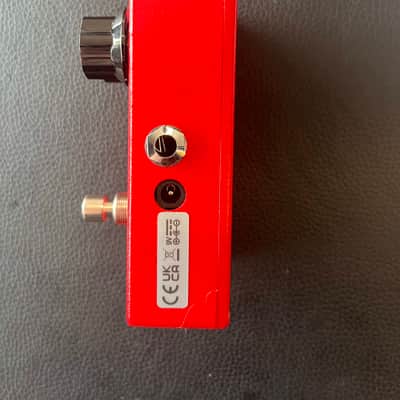 MXR M102 Dyna Comp 1995 - Present - Red image 2