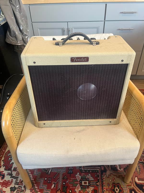 Fender Blues Junior 15-Watt 1x12" Guitar Combo 1995 - 1996 - Tweed image 1
