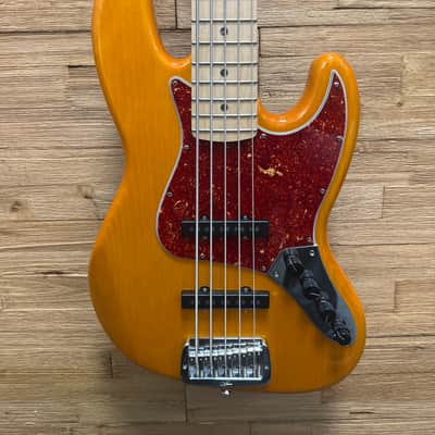 G&L JB-5 USA 5- string Jazz Bass -2022 - Honey Amber- Pine body -w/Sadowsky Preamp + OHSC image 5