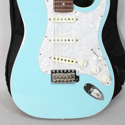 2018 Fender Made In Japan Limited Edition FSR Hybrid II Aerodyne Stratocaster Daphne Blue w/HSC image 2