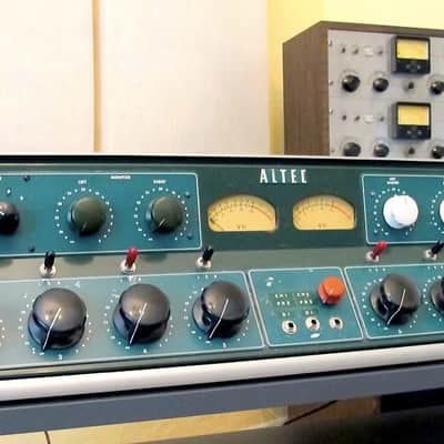 Legendary Altec 250SU 12x2 Tube Mixer Recording Console Bild 2