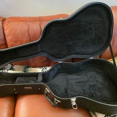 Fender Dreadnaught Case Modern - Black Tolex image 8