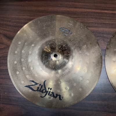 Zildjian ZBT 14" Hi-Hat Cymbals - Pair image 2
