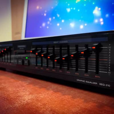 Luxman G-111 1988 Black 🔥RARE🔥 Vintage Stereo Graphic Equalizer