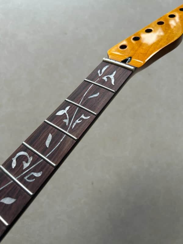 Yellow Maple Gloss 22fret Rosewood vine Inlay Electric guitar neck parts Replace image 1