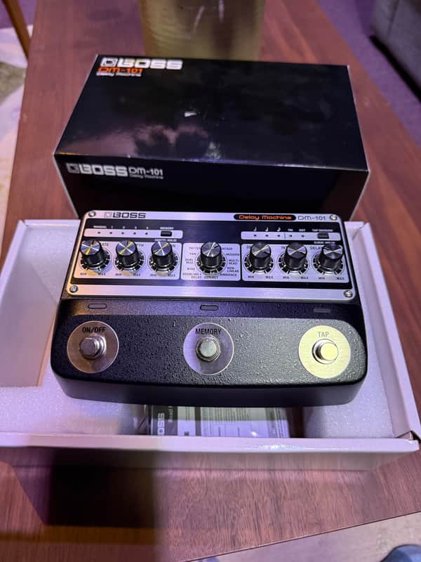 Boss DM-101 Delay Machine