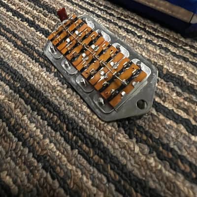Squier Bass VI Parts image 3