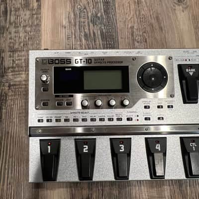 Boss GT-10 Guitar Effects Processor image 3