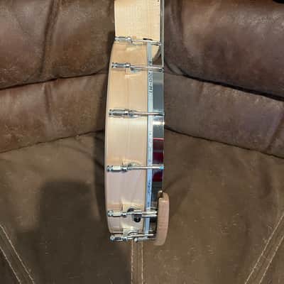 Deering Goodtime Solana 6-Nylon String Banjo with Pickup 2018 - Natural with Deering hard case image 5