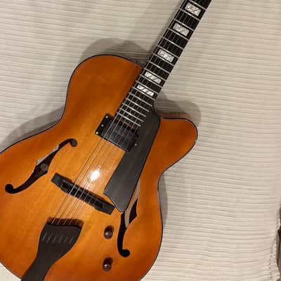 GORGEOUS MINTY Buscarino Corey Christiansen archtop jazz guitar 16" image 8