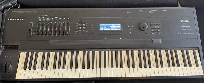 Kurzweil K2500S V.A.S.T. 76-Key Sampling Workstation Synthesizer image 1