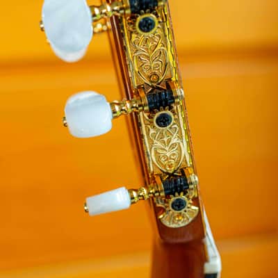Masaru Kohno No.10 1968 SP/BRZ Rare Brazilian Rosewood, Paris Gold Medal Era image 5