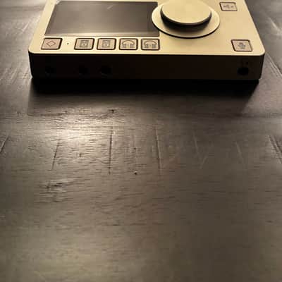 Neumann MT48 4-Channel USB-C Audio Interface 2023 - Present - Nickel image 6