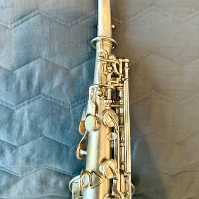 Conn NWII 4M Curved Soprano Silver Deco Engraving Very Rare Overhauled Beautiful image 11