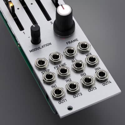 FRAMES ( PLANCKS ) / 8HP slider version of Mutable Instruments Frames / uFRAMES / Eurorack / Silver Panel image 4