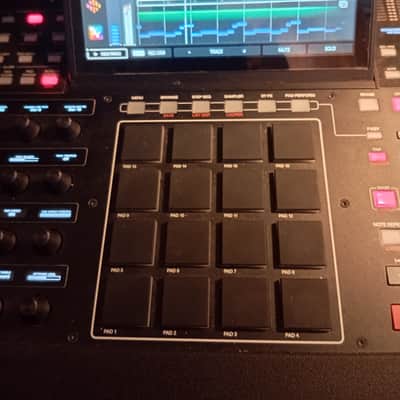 Akai MPC X Standalone Sampler / Sequencer 2017 - Present - Black image 4