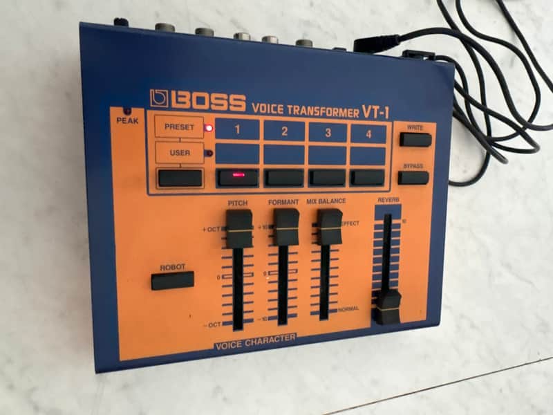 Boss VT-1 Voice Transformer 1996 - 2005 - Yellow image 1