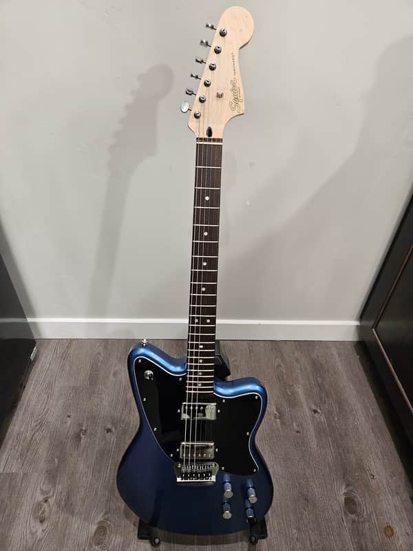 Squier Paranormal Toronado | Reverb