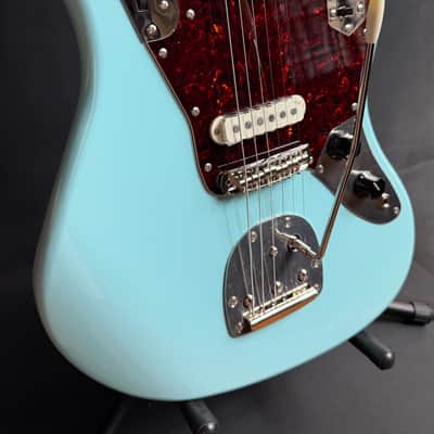 Squier FSR Classic Vibe 70's Jaguar Electric Guitar Daphne Blue Finish (542) image 6