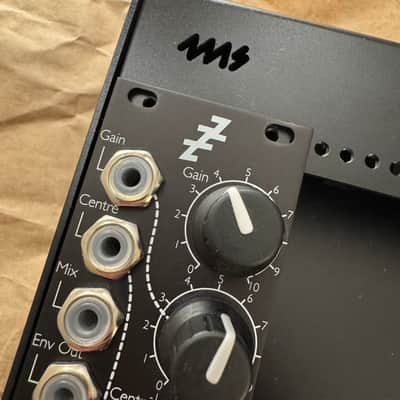 Expert Sleepers Cicely Octave Fuzz Distortion Waveshaper Module image 3