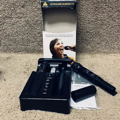 Behringer Ultralink (B) ULM202USB Pair Wireless Handheld Microphones w/ USB Receiver image 4
