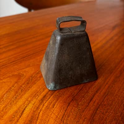Vintage 1900s 3" Steel Cowbell Sheep Bell Unmarked - See Video! image 2