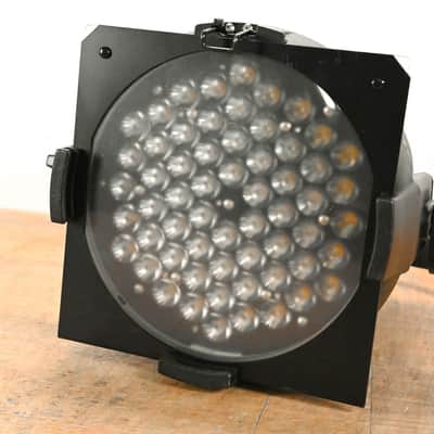 ETC Desire D60 Studio HD LED Par Wash Light CG01SM4 image 2