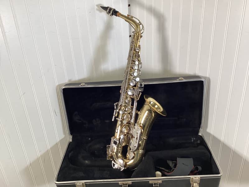 Selmer Bundy II Alto Saxophone