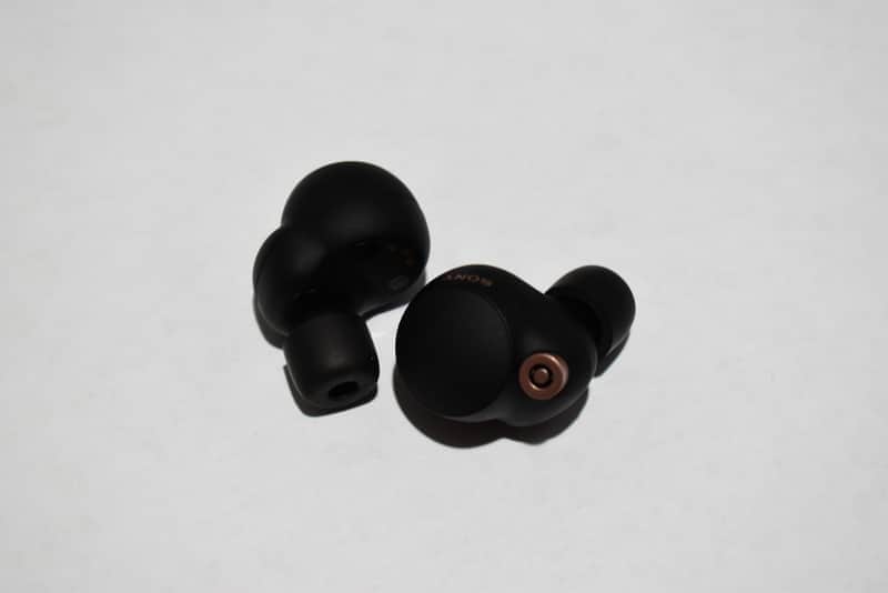 Sony WF-1000XM4 True Wireless Noise-Cancelling Headphones (Buds Only) image 1