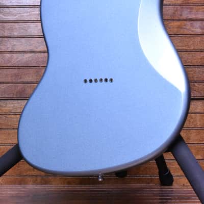 Squier Limited Edition Paranormal Offset Telecaster® SJ, Laurel Fingerboard, Parchment Pickguard, Ice Blue Metallic image 2