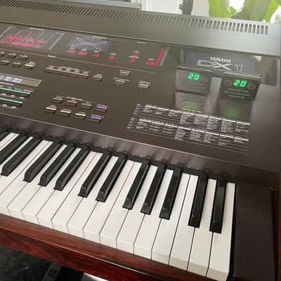 Yamaha DX-1 1980 - Black image 5
