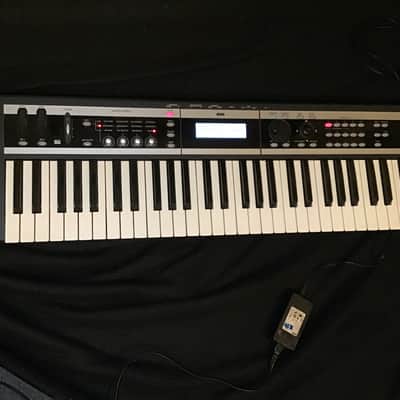 Korg X50 Synth