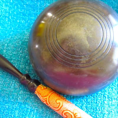 Japanese Rin Singing Bowl Cup Chime with Striker - Vintage image 2