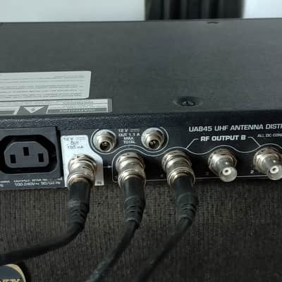 Shure UA845-UA UHF Antenna Distribution System 782-810 MHz CG012M1 image 4