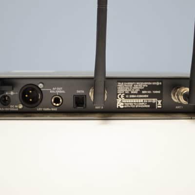 Sennheiser EM300 G2 B - True Diversity Receiver & SK100 G2 B - Body Pack Transmitter with Mic - 623-662 MHz - Black **used** image 5