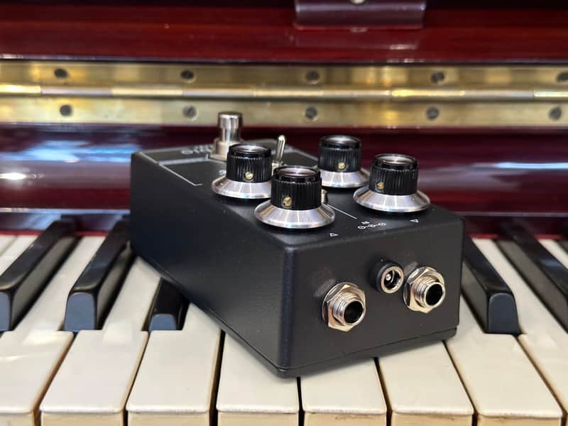 Cornerstone Music Gear Gladio SC Black Edition Super Limited 2023