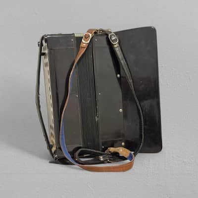 Paolo Soprani Accordion 1940s-50s  - Accordion plastic image 9