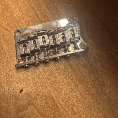 Squier Classic Vibe Strat/Telecaster 6 Saddle Hard Tail bridge 2019 - Chrome image 5