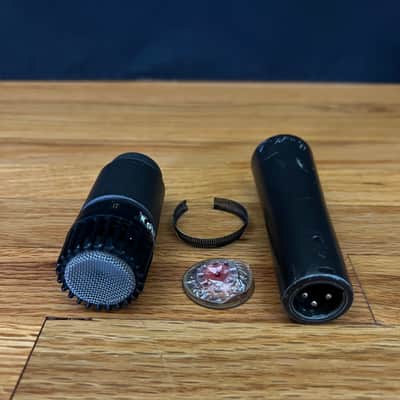 Shure SM57 Cardioid Dynamic Microphone NON-FUNCTIONING image 3